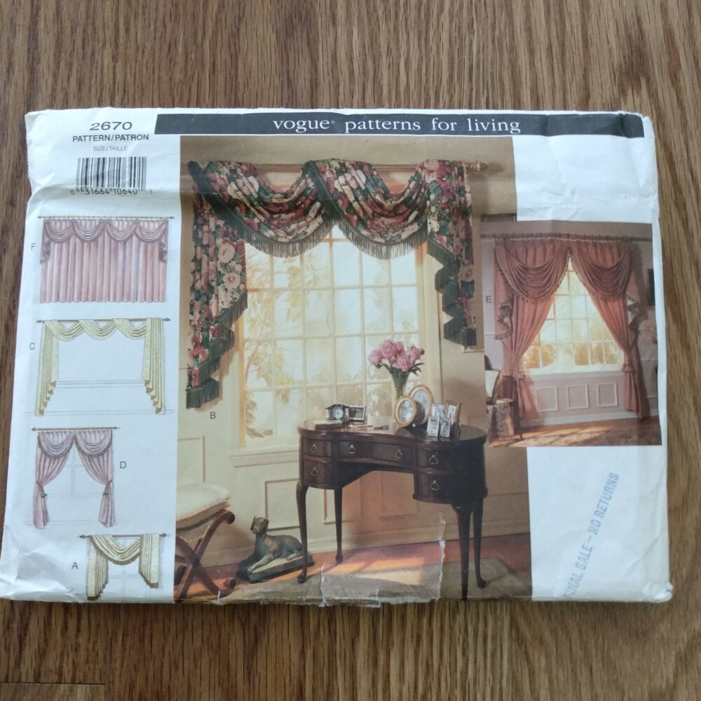 Vintage Vogue 2670 Curtains Sewing Pattern Swags Jabots UNCUT